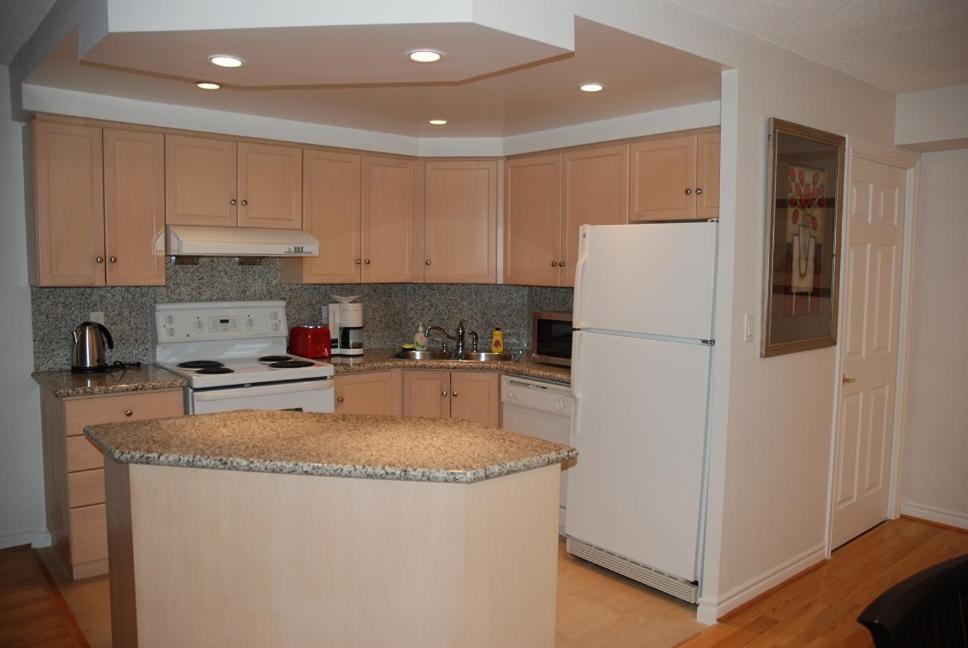 Toronto Luxury Accommodations - Qwest Dış mekan fotoğraf