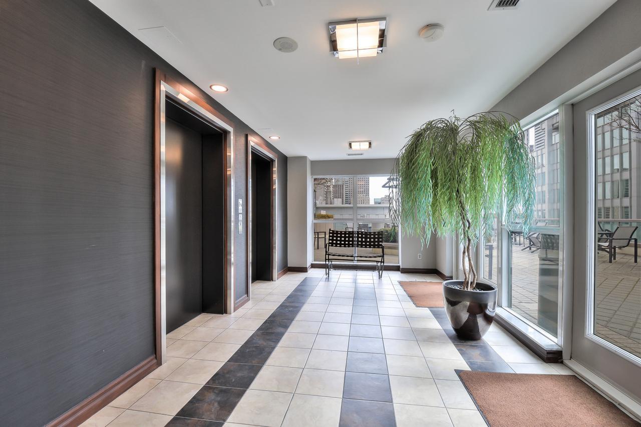 Toronto Luxury Accommodations - Qwest Dış mekan fotoğraf