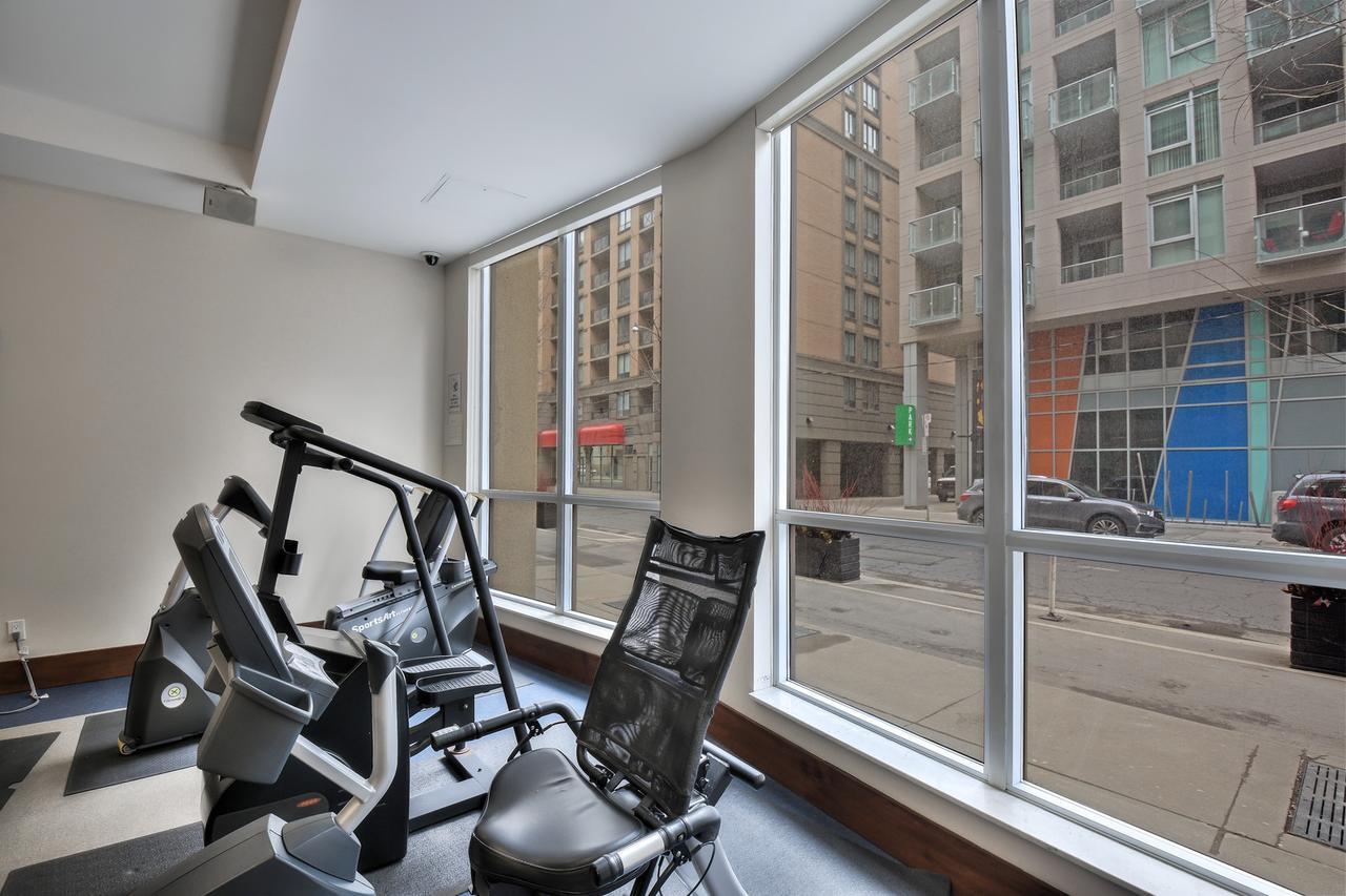 Toronto Luxury Accommodations - Qwest Dış mekan fotoğraf
