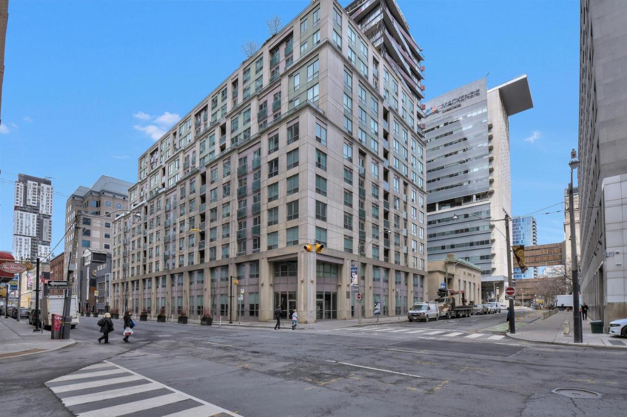 Toronto Luxury Accommodations - Qwest Dış mekan fotoğraf